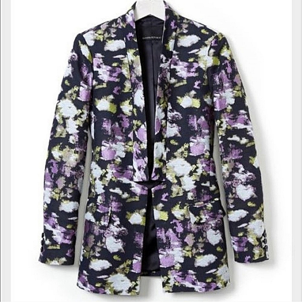NWOT Banana Republic Purple Jacquard Blazer size 6